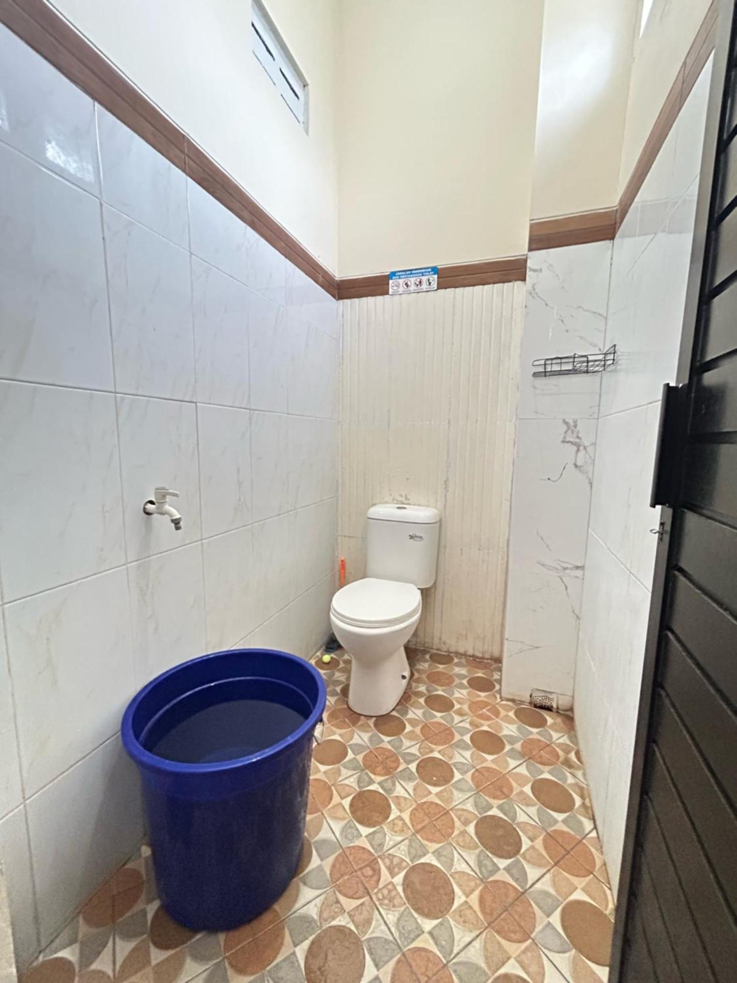 Rama Shinta Guest House & Coffee Yogyakarta Bagian luar foto
